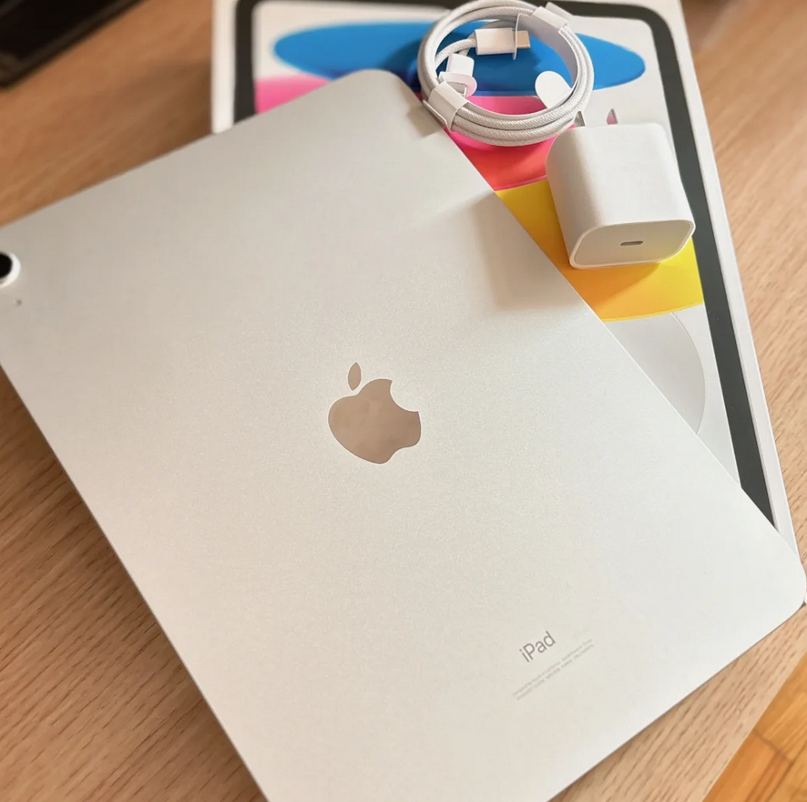 想買個平板電腦不知IPAD和一人一本選哪一個好?