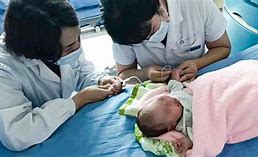 孽緣只有一個(gè)眼睛的畸形嬰兒誕生埃及_母嬰新聞