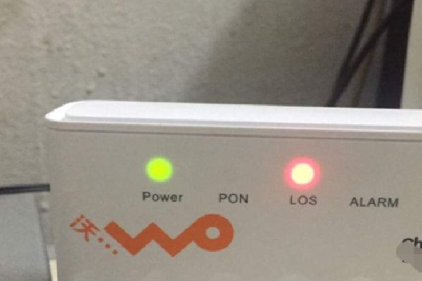 路由器los閃紅燈是為什么路由器los閃紅燈解決方法?