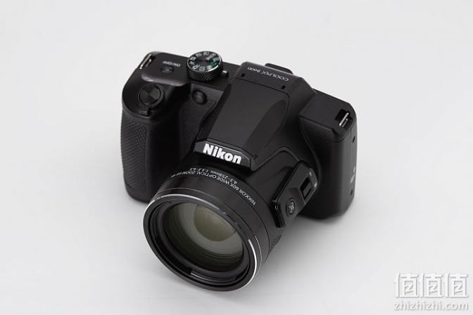 尼康(Nikon)S6300數(shù)碼相機(jī)外觀性能評(píng)測(cè)